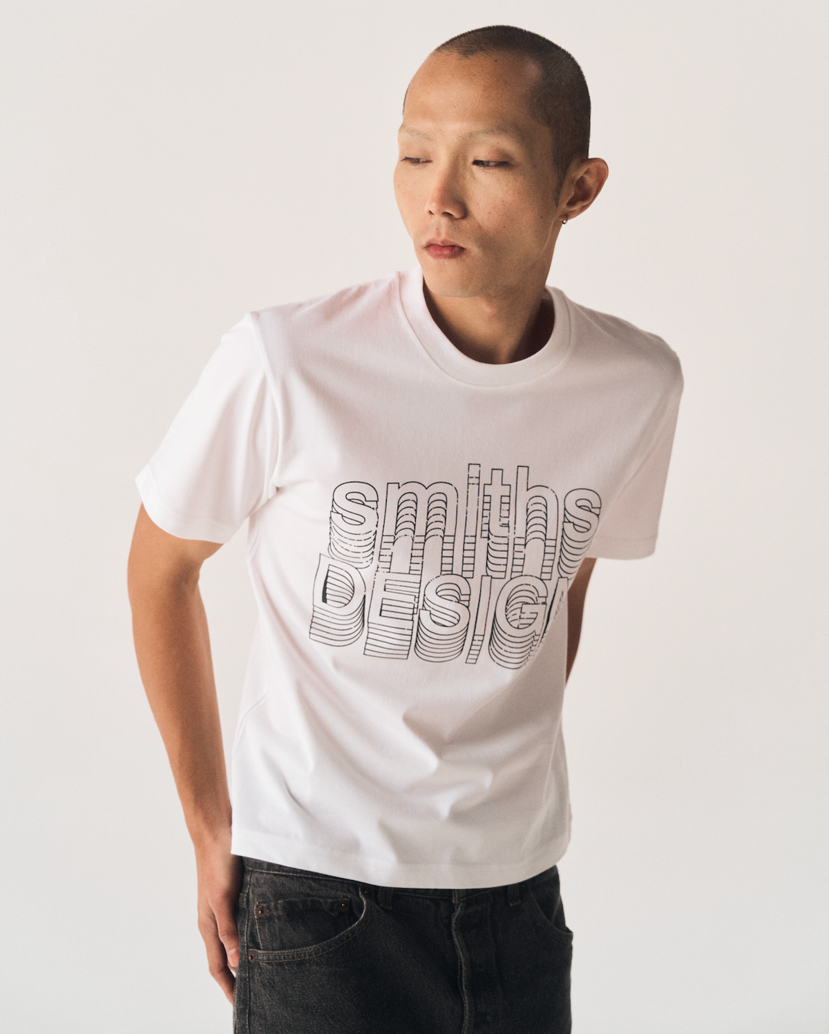 Illusional Tee